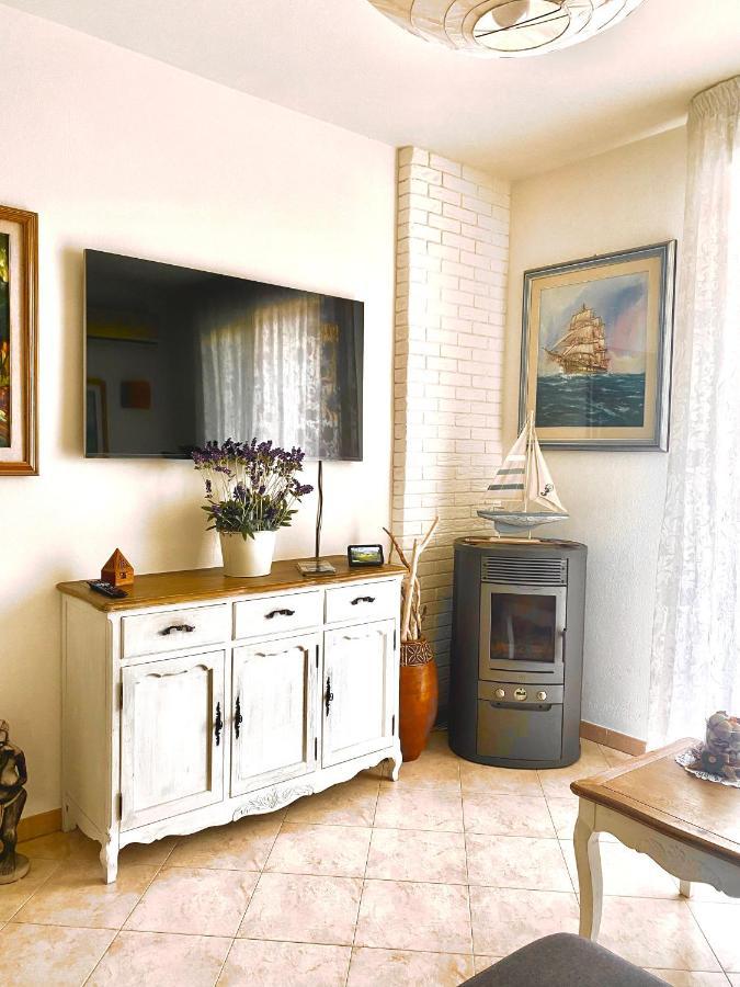 Ladya Apartment อาลเกโร ภายนอก รูปภาพ